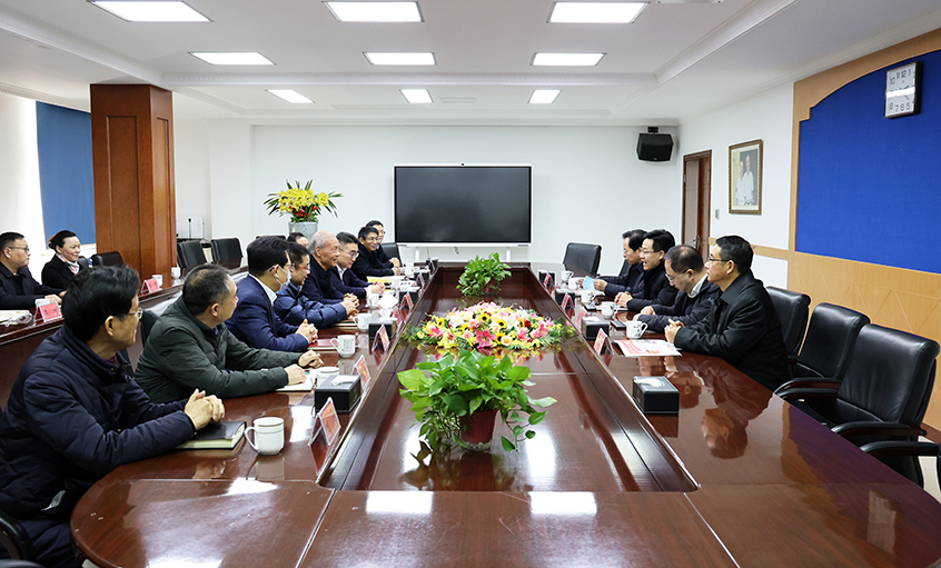 新春走访暖人心，开年眷注鼓劲头——溧阳市委书记叶明华一行新春走访新利体育luck18电缆